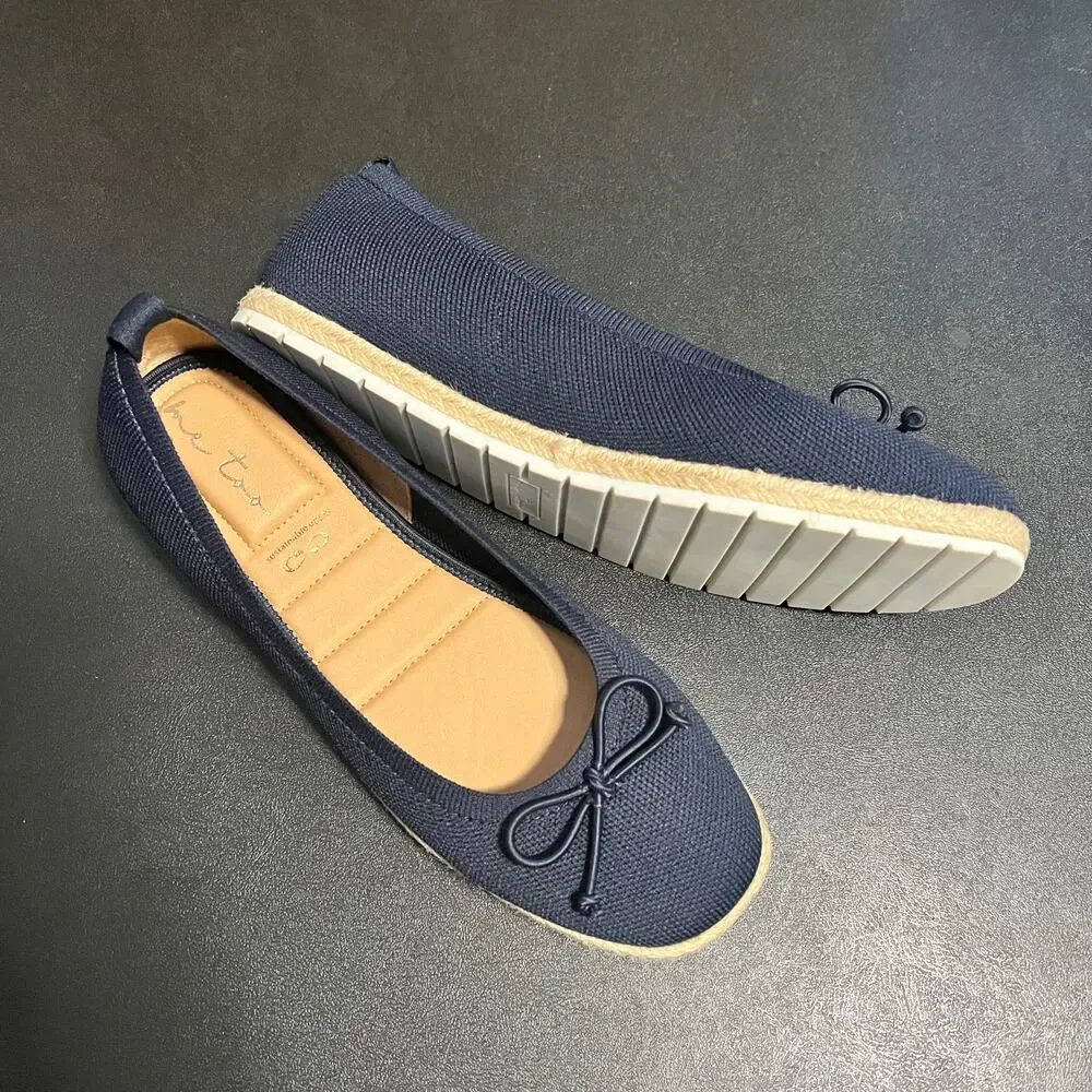 Women’s Me Too Navy Blue Slip Flats On Size 9 - Picture 1 of 4